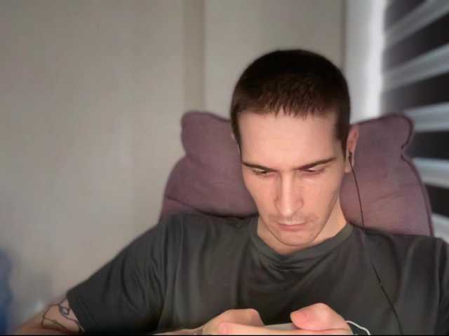 Graf_f live webcam show