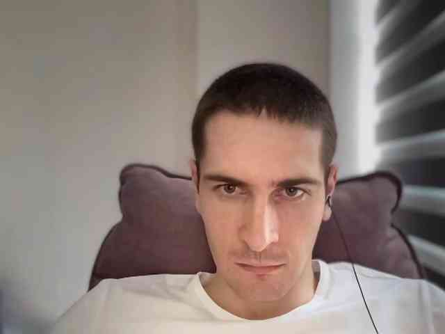 Graf_f's cam show statistics and live stream