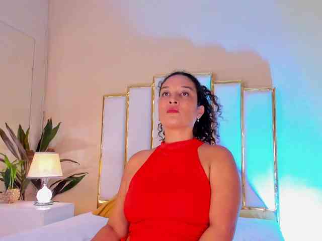 Rosalinda-77 webcam