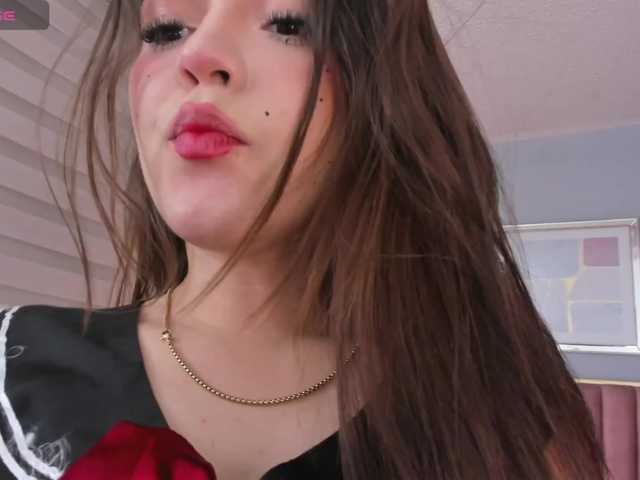 MarianaScott's BongaCams show and profile