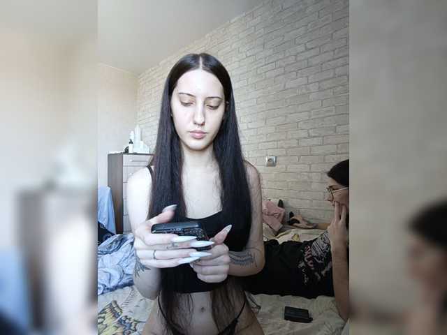 Zazochkaa live cam on BongaCams