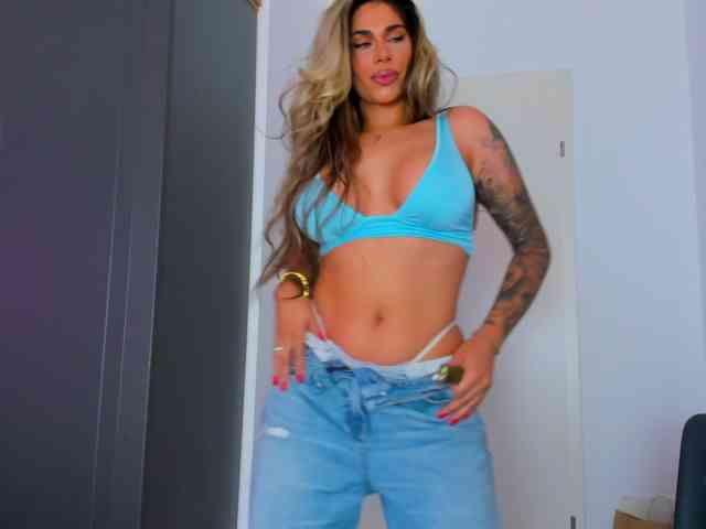babybluesin webcam