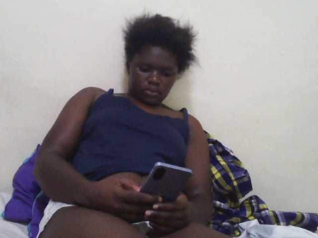 Mellanin live cam