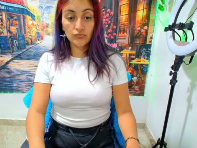 KarolLove67 live cam on BongaCams
