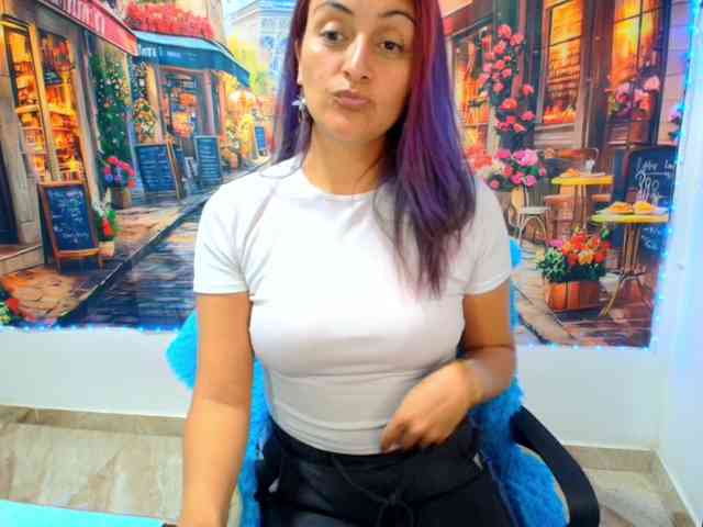 KarolLove67 webcam
