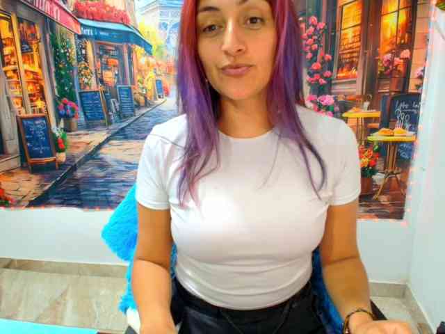 KarolLove67 webcam