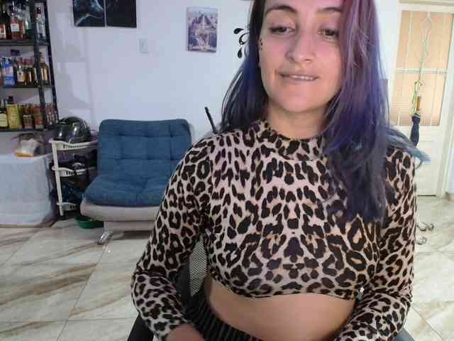 KarolLove67 webcam
