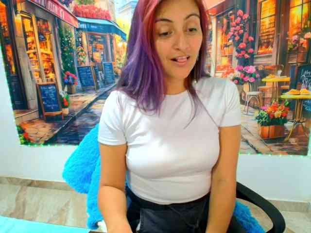 KarolLove67 webcam
