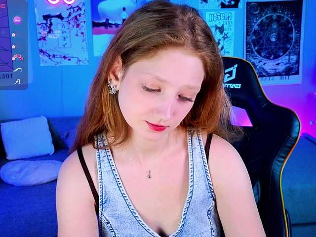 Your-lilith live cam on BongaCams