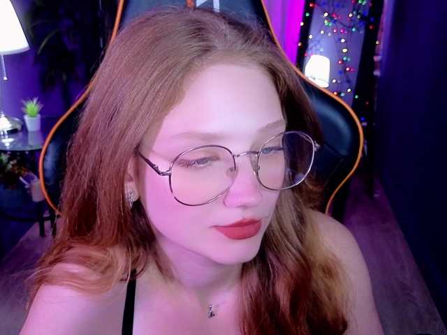 Your-lilith live webcam show