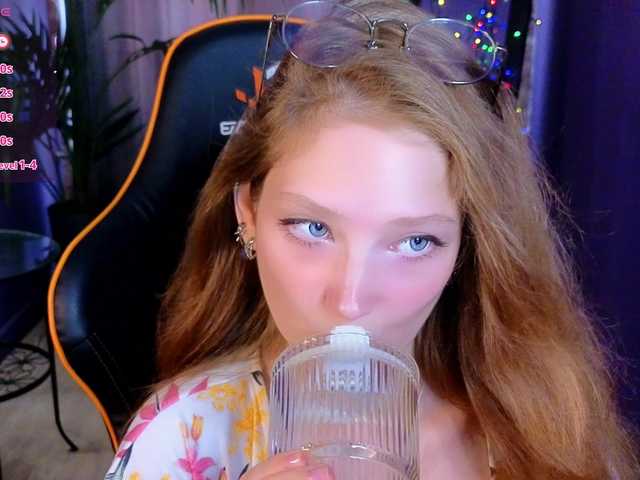 Your-lilith live cam on BongaCams