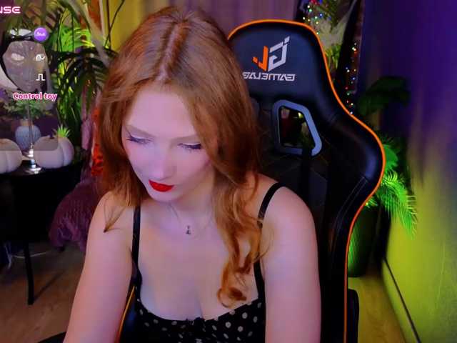 Your-lilith live cam on BongaCams