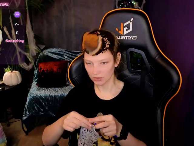 Your-lilith live cam on BongaCams