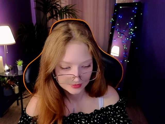Your-lilith live cam on BongaCams