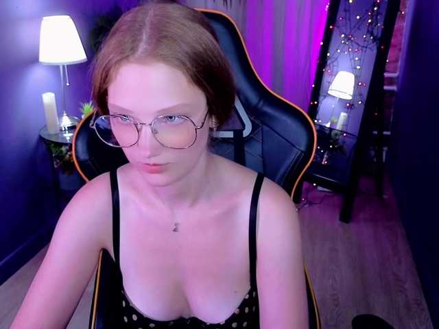 Your-lilith live webcam show