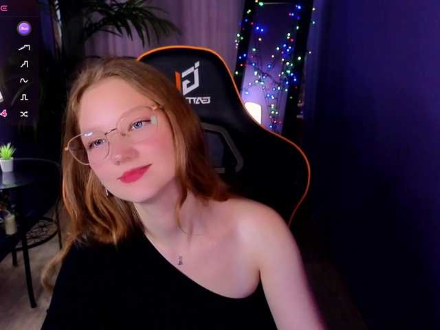 Your-lilith live webcam show