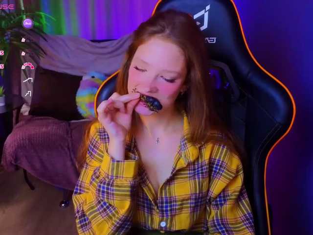 Your-lilith live cam on BongaCams