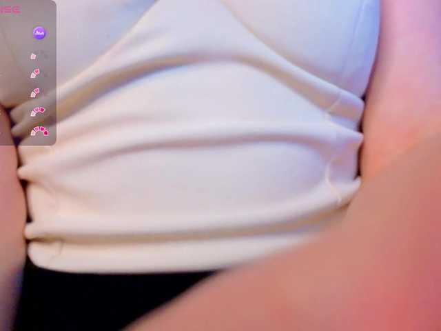 Your-lilith live cam on BongaCams