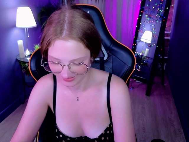 Your-lilith live webcam show