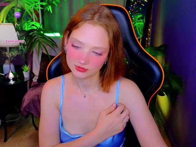 Your-lilith, en vivo ahora en BongaCams