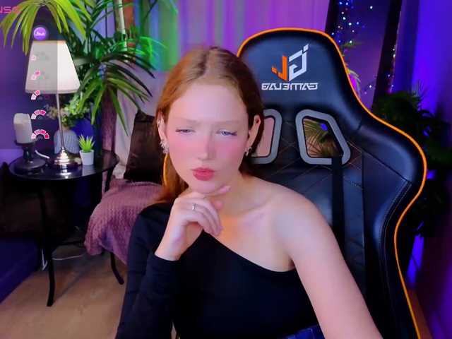 Your-lilith webcam bongacams model stream image