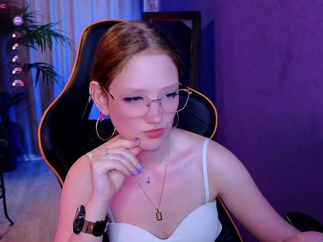 Your-lilith Live Cam and Statistics on UnifiedCams
