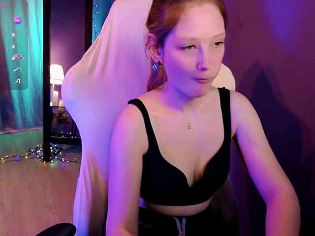 Your-lilith webcam