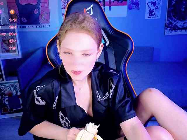 Your-lilith webcam