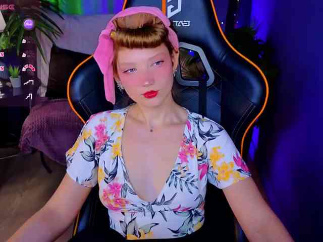 Your-lilith webcam