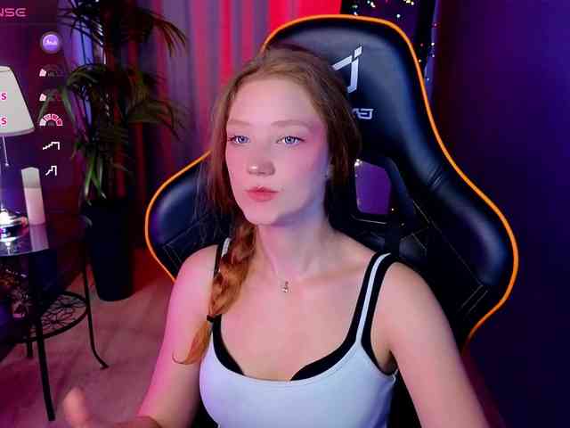 Your-lilith webcam