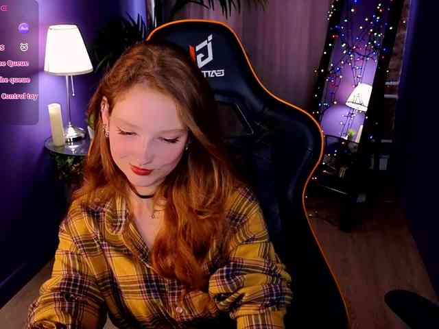 Your-lilith webcam