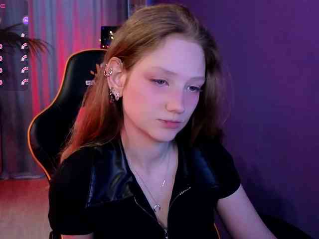 Your-lilith webcam
