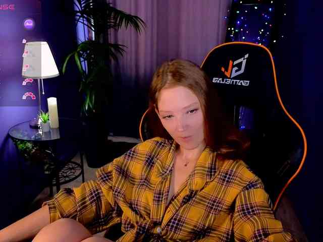 Your-lilith webcam