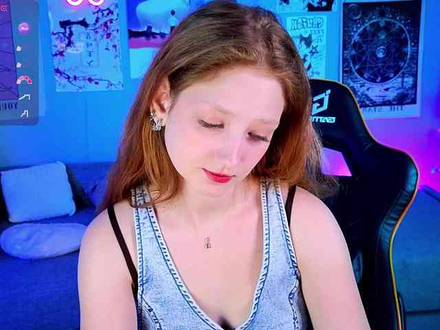 Your-lilith webcam