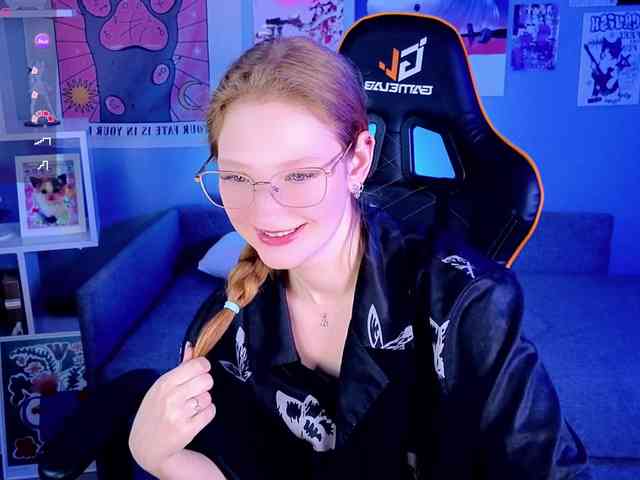 Your-lilith webcam