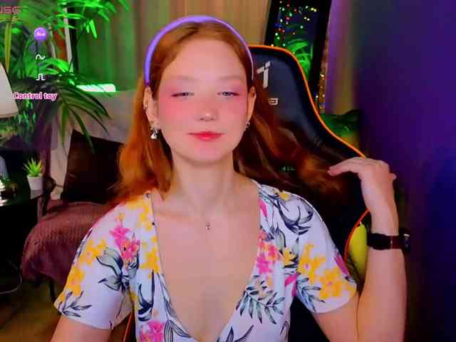 Your-lilith webcam