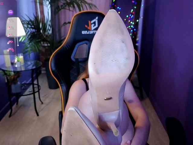 Your-lilith webcam