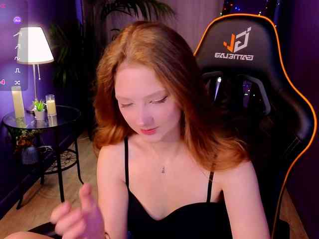 Your-lilith webcam