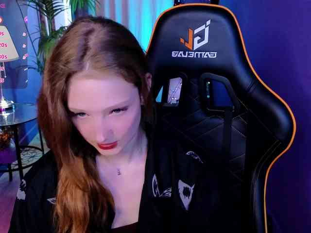 Your-lilith webcam