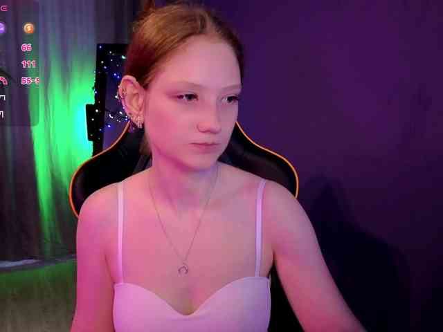 Your-lilith webcam