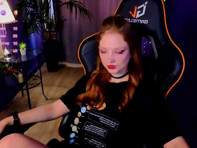 Your-lilith webcam