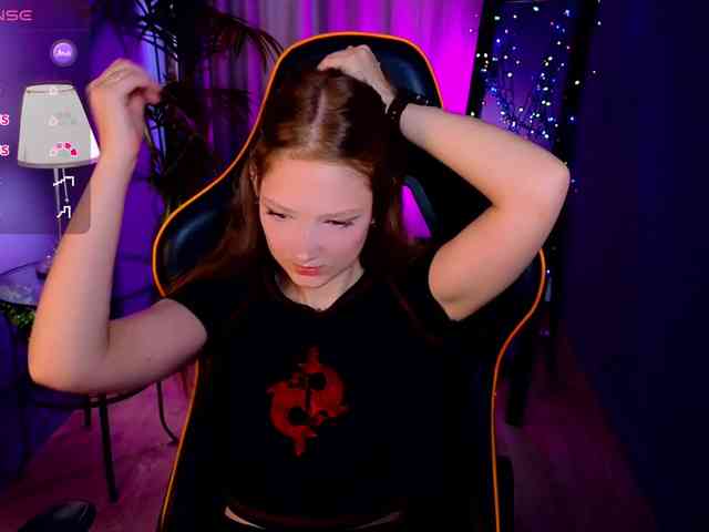 Your-lilith webcam