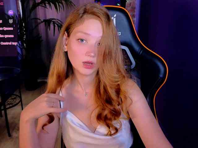 Your-lilith webcam
