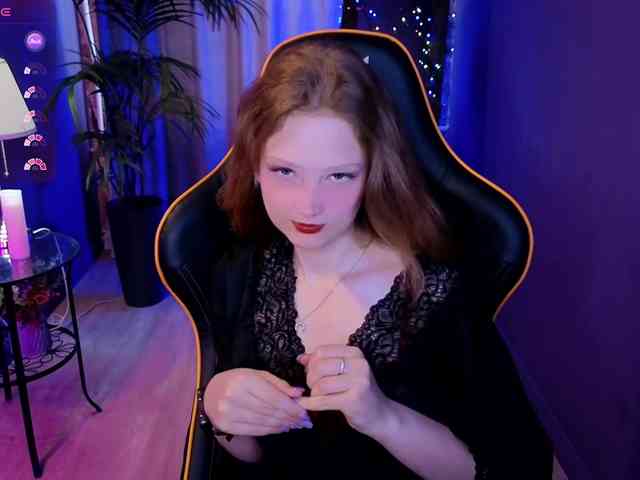 Your-lilith webcam