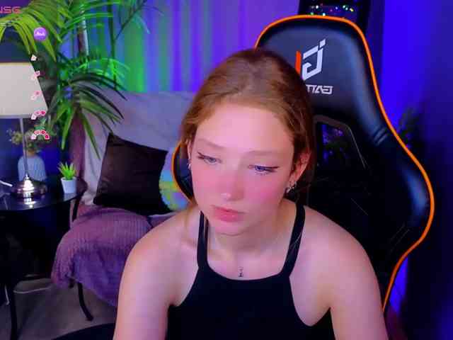 Your-lilith webcam