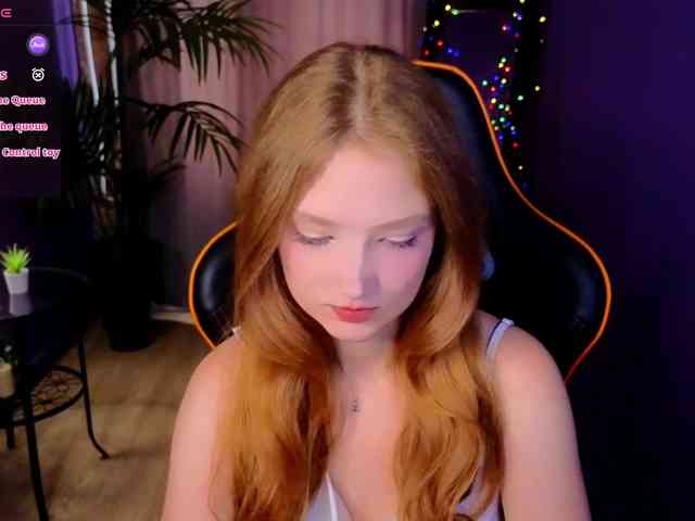 Your-lilith webcam
