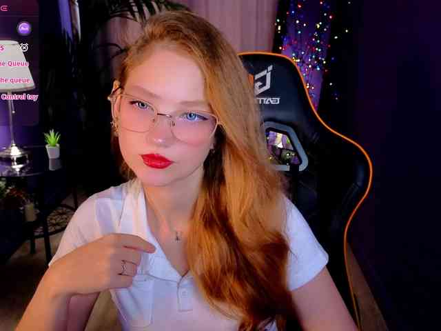 Your-lilith webcam