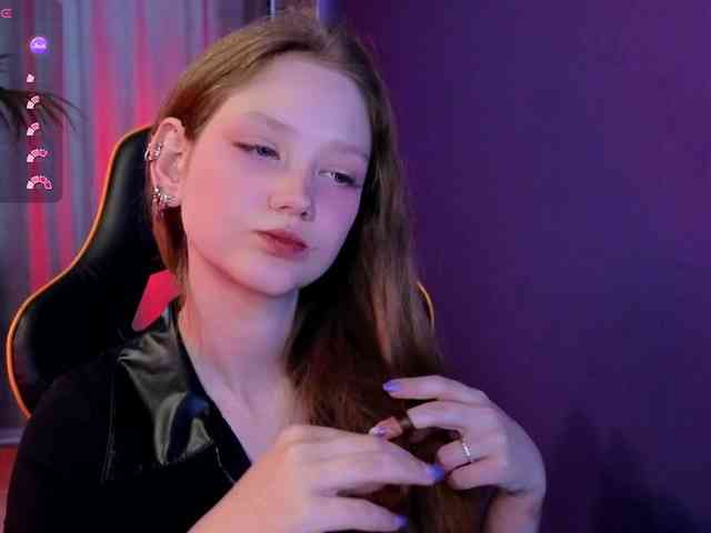 Your-lilith webcam