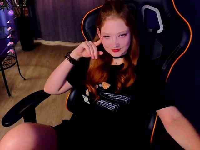 Your-lilith webcam