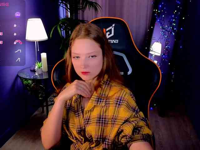 Your-lilith webcam